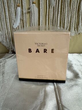 Victoria's Secret Bare Eau de Parfum - Nude Pink Box